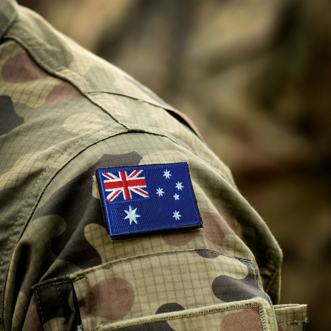 Australia Flag Embroidered Patch, Hook and Loop Badge for Uniform, Tactical Bag, Jacket, Jeans, and Hats