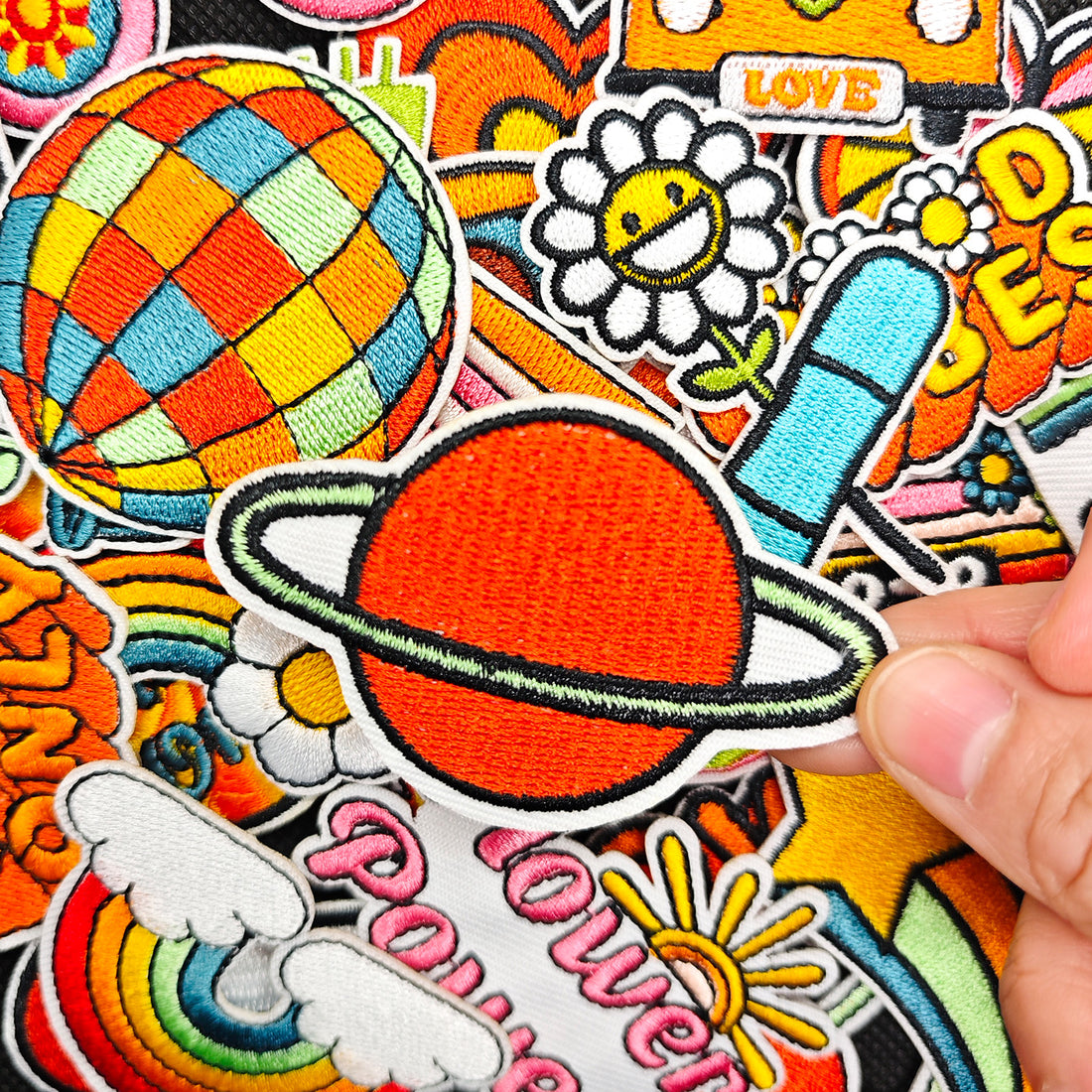 32Pcs Stay Groovy Retro Hippie Iron on Embroidered Patches Sew on Applique for Clothes, Iron-on Patches / Sew-on Appliques Patches for Clothing, Jackets, Backpacks, Caps, Jeans