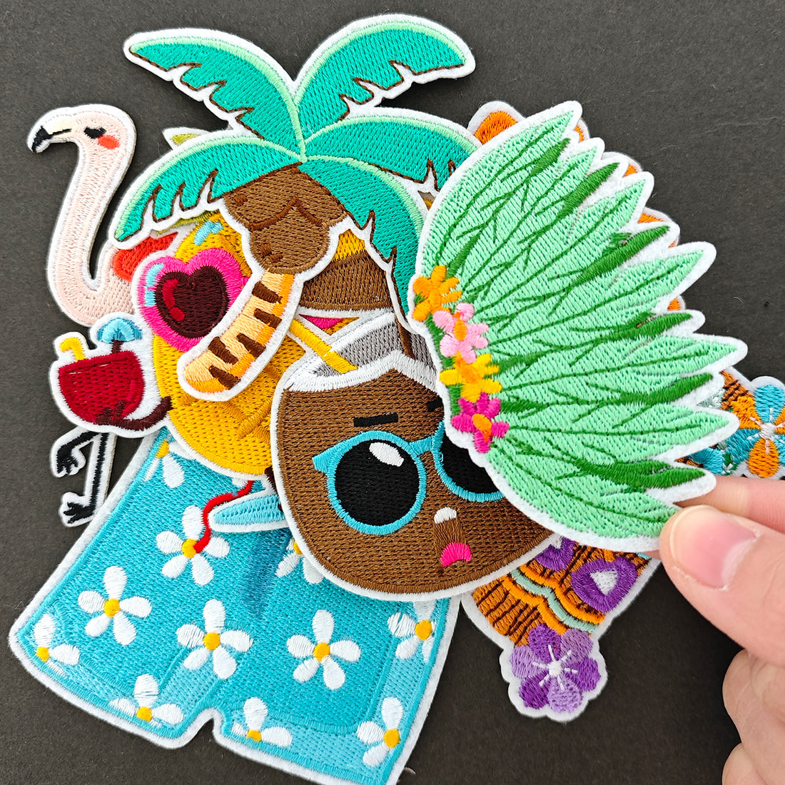 8Pcs Beach Vocation Theme Iron on Embroidered Patches Flamingo Palm Tree Embroidered Iron on Patch Sew on Applique for Clothes, Iron-on Patches / Sew-on Appliques Patches for Clothing, Jackets, Backpacks, Caps, Jeans