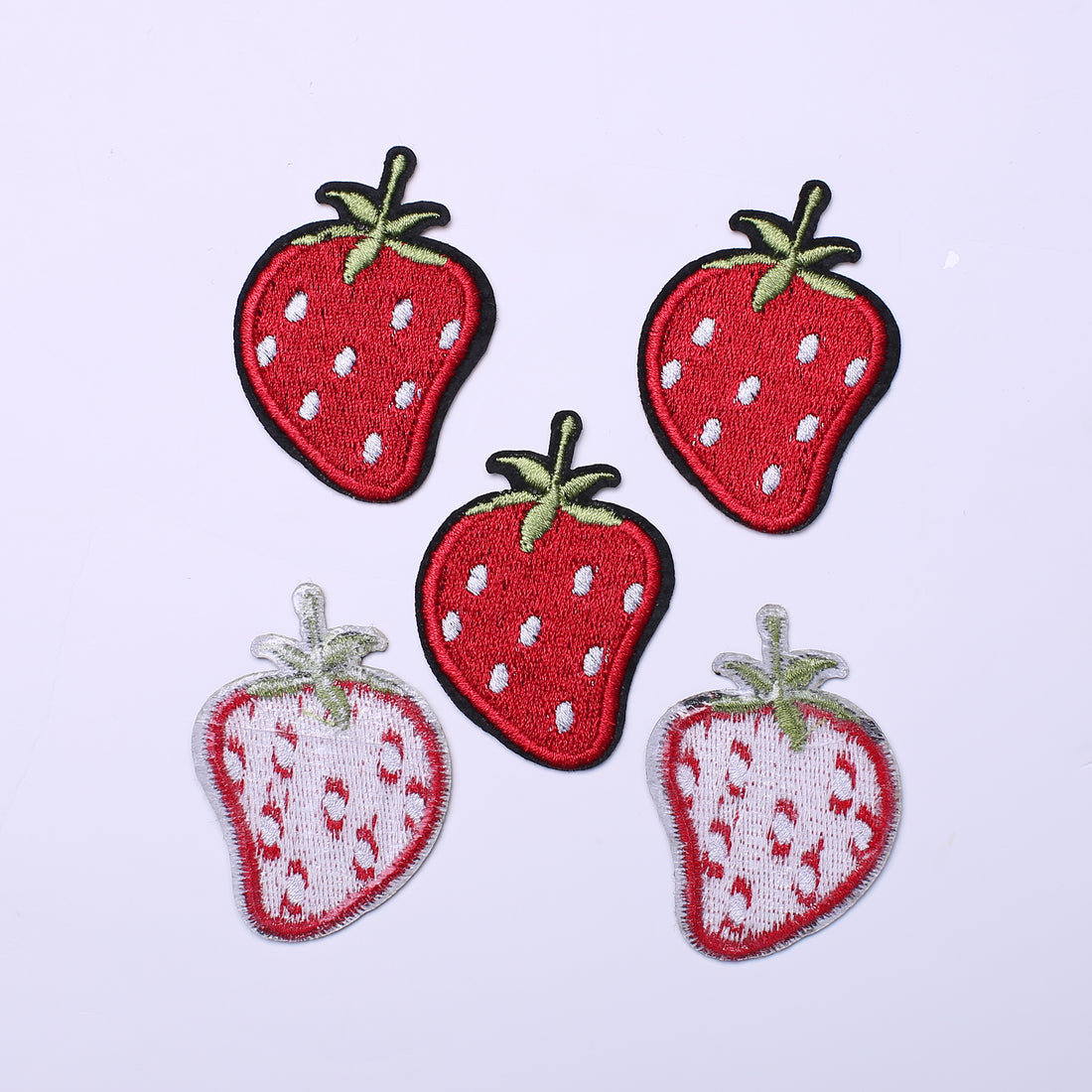 5Pcs Cute Strawberry Embroidered Iron on Patch for Clothes, Iron-on Patches / Sew-on Appliques Patches for Clothing, Jackets, Backpacks, Caps, Jeans